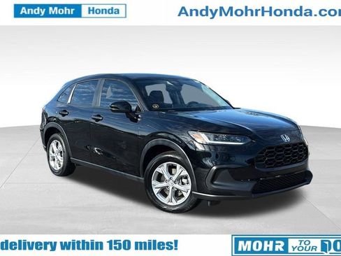 Used 2023 Honda HR-V LX image 1