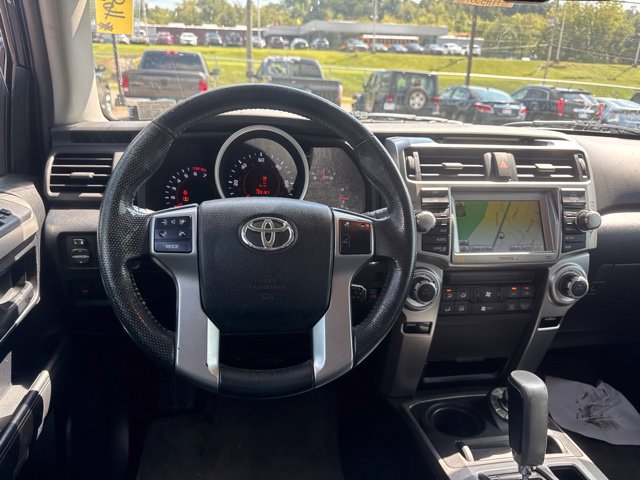 Used 2011 Toyota 4Runner Limited AWD/4WD image 12