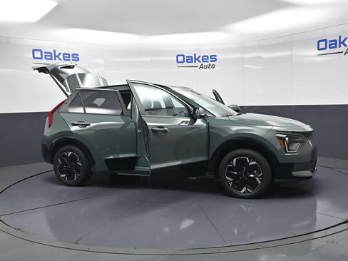 New 2026 Kia Niro Wind w/ Wind Preserve Package FWD image 55