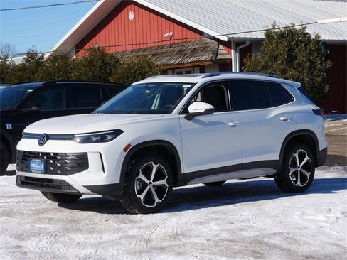 New 2026 Volkswagen Tiguan SE image 4