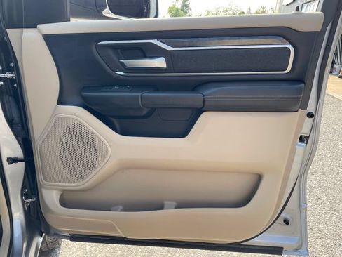 Used 2020 RAM 1500 Big Horn AWD/4WD image 15