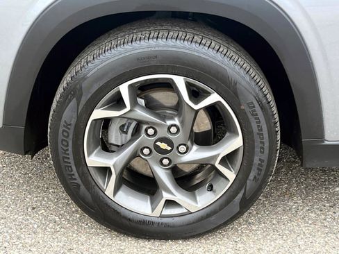 Certified 2024 Chevrolet Trax LT image 8