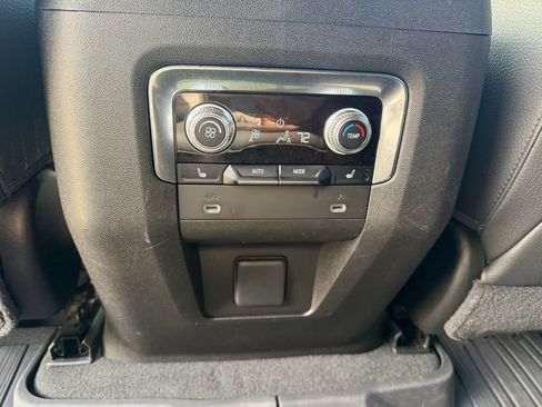 Used 2021 GMC Yukon Denali AWD/4WD image 36