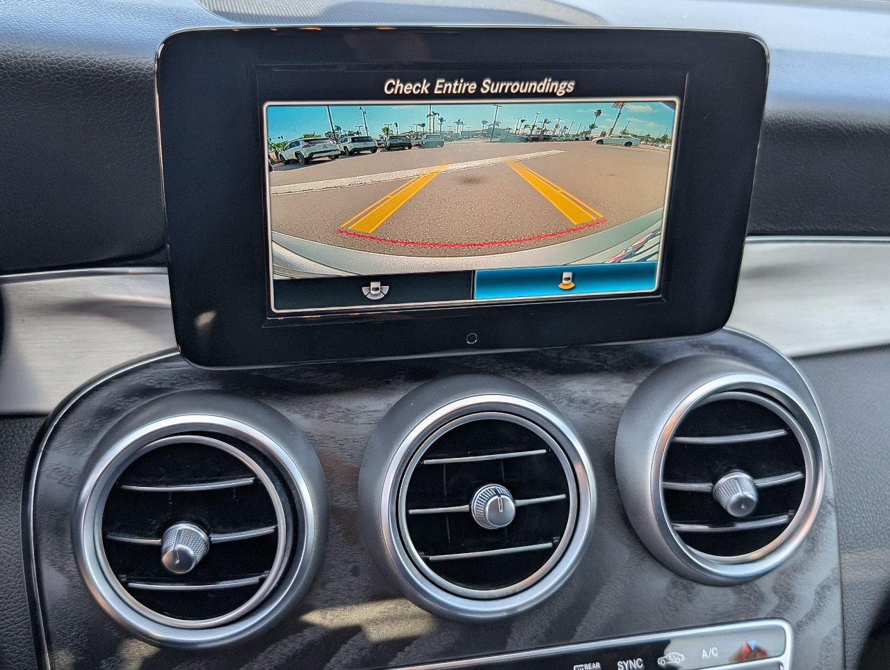 Used 2019 Mercedes-Benz C 300 Sedan w/ Premium Package image 6