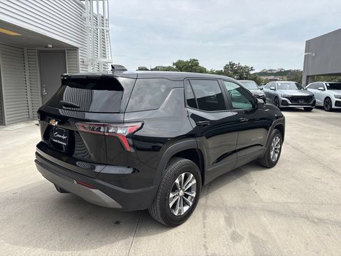 Used 2025 Chevrolet Equinox LT FWD image 10