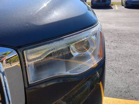 Used 2017 GMC Acadia Denali w/ Technology Package image 11