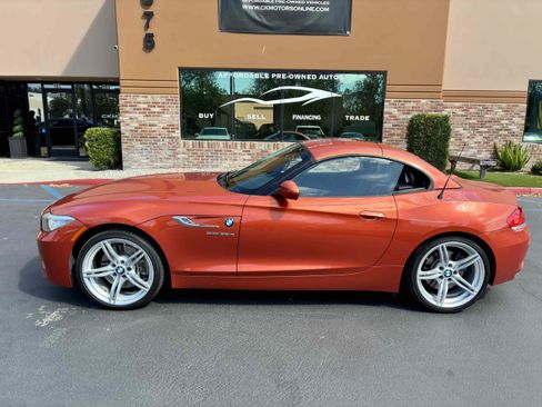 Used 2014 BMW Z4 sDrive35is RWD image 47