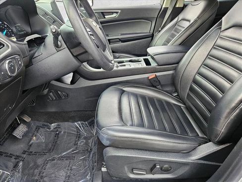Used 2022 Ford Edge SEL w/ Convenience Package image 16