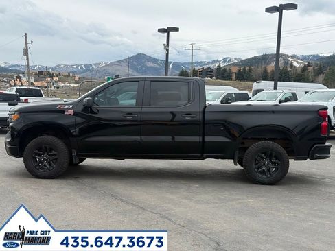 Used 2023 Chevrolet Silverado 1500 Custom Trail Boss AWD/4WD image 3