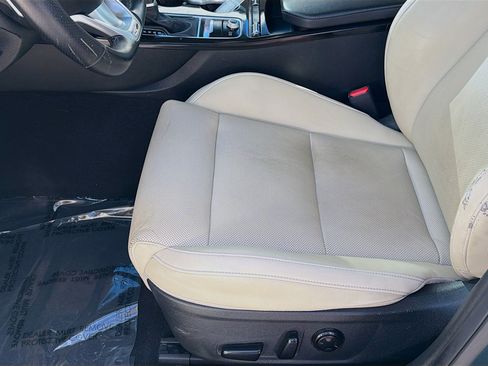 Used 2022 Kia Stinger GT-Line w/ Sun & Sound Package image 16