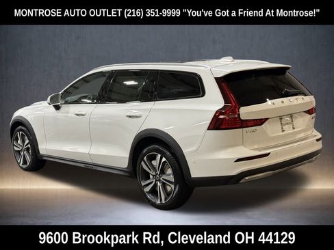 New 2026 Volvo V60 B5 Cross Country Plus w/ Protection Package Premier image 3