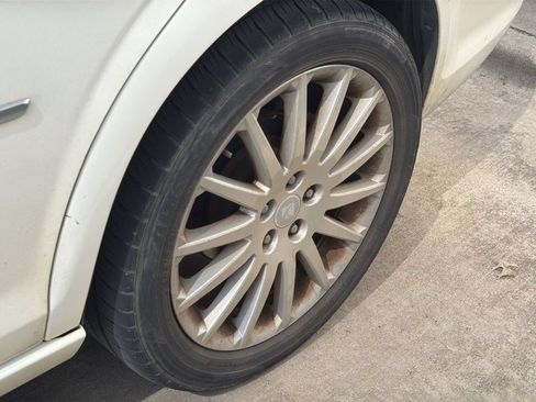 Used 2007 Saturn Aura XR w/ Premium Trim Pkg FWD image 4