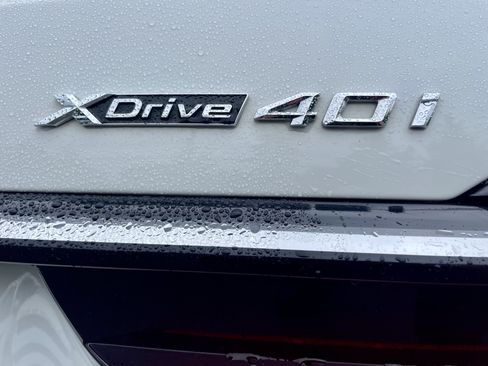 Used 2024 BMW X7 xDrive40i AWD/4WD image 36