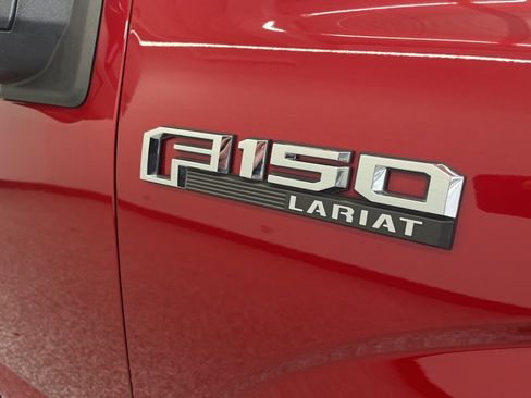 Used 2020 Ford F150 Lariat w/ FX4 Off-Road Package image 10