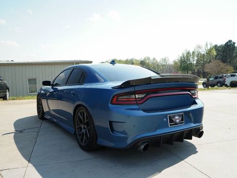 Used 2022 Dodge Charger R/T image 4