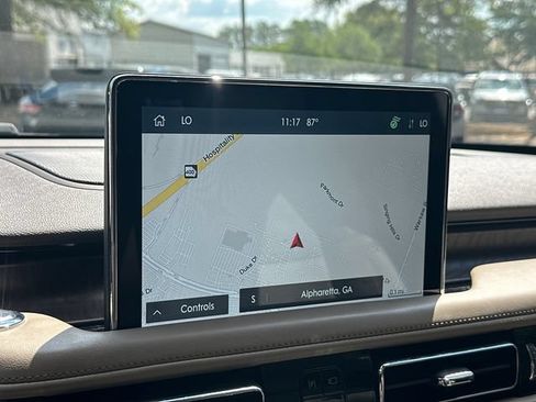 Used 2021 Lincoln Aviator Reserve w/ Equipment Group 201A AWD/4WD image 29