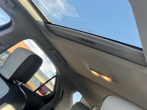 Used 2013 Chevrolet Equinox LTZ image 17