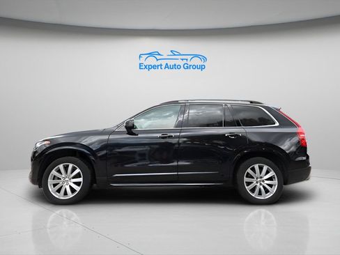 Used 2016 Volvo XC90 T6 Momentum w/ Momentum Plus Package AWD/4WD image 10