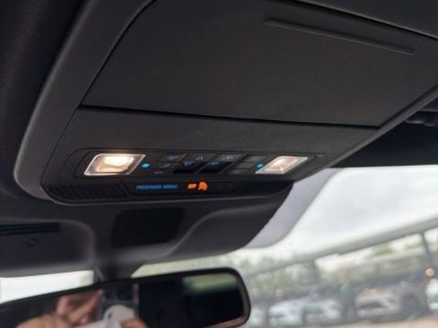 Used 2025 Ford Expedition Max King Ranch image 13