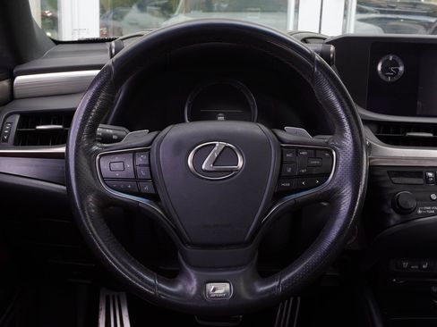 Used 2020 Lexus ES 350 F Sport w/ Accessory Package 2 image 12