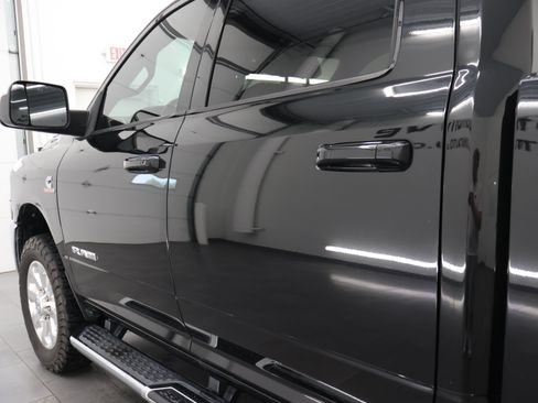 Used 2021 RAM 2500 Big Horn w/ Level 1 Equipment Group AWD/4WD image 32