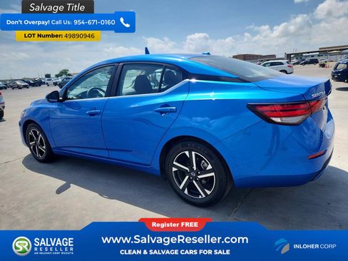 Used 2025 Nissan Sentra SV FWD image 3