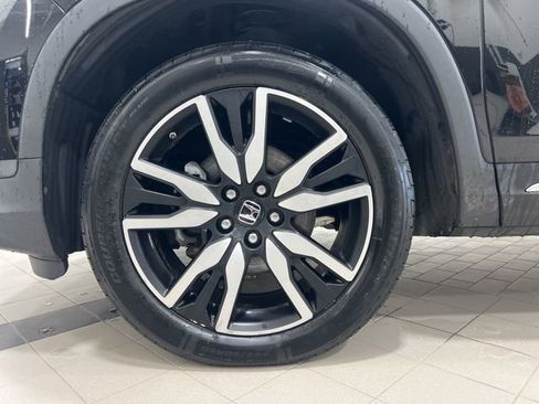 Used 2019 Honda Pilot Touring image 22