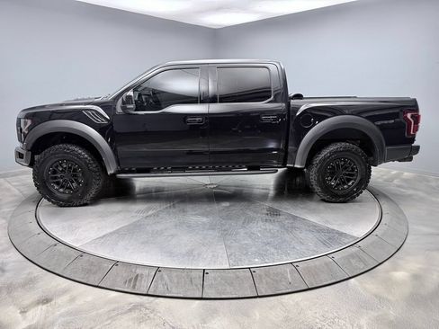 Used 2019 Ford F150 Raptor w/ Equipment Group 802A Luxury AWD/4WD image 8