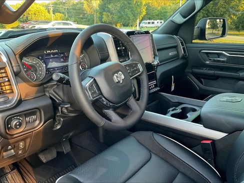 New 2026 RAM 1500 Laramie w/ Sport Appearance Package AWD/4WD image 6