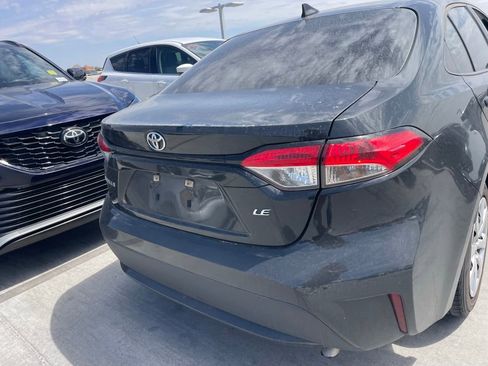 Used 2022 Toyota Corolla LE FWD image 4