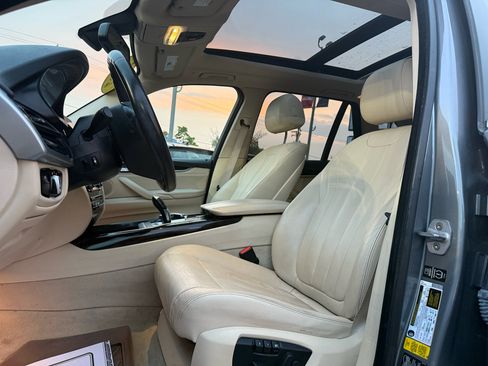 Used 2015 BMW X5 xDrive35i image 9