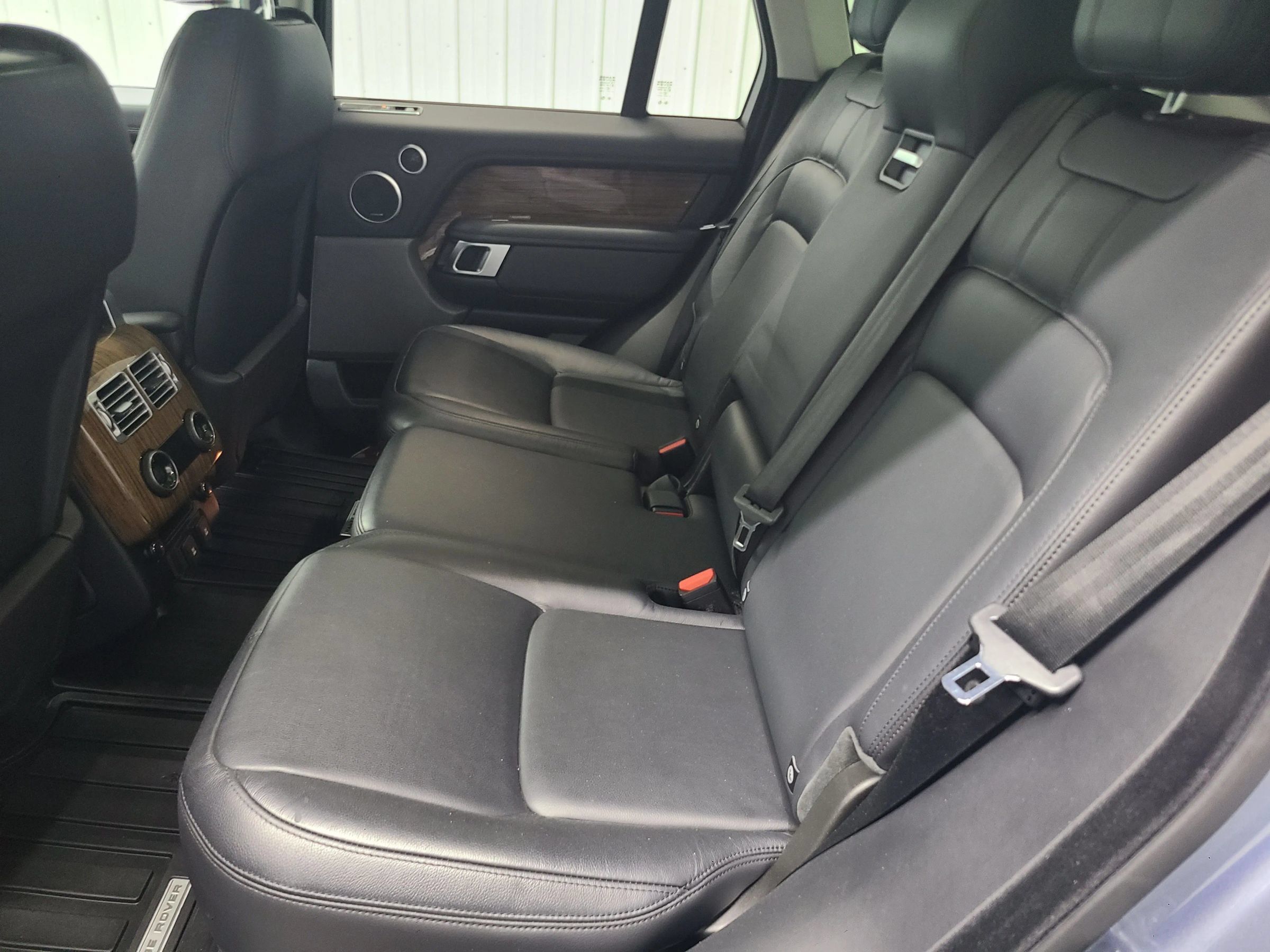 Used 2021 Land Rover Range Rover AWD/4WD image 39