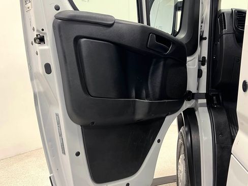 Used 2023 RAM ProMaster 3500 FWD image 14