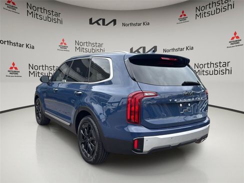 Used 2024 Kia Telluride S w/ S Sunroof Package AWD/4WD image 3