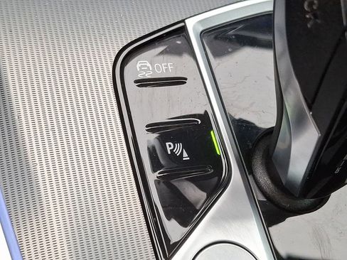 Certified 2022 BMW X5 xDrive40i image 15