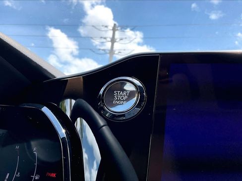 Used 2025 Lexus NX 250 FWD w/ Cold Area Package image 32