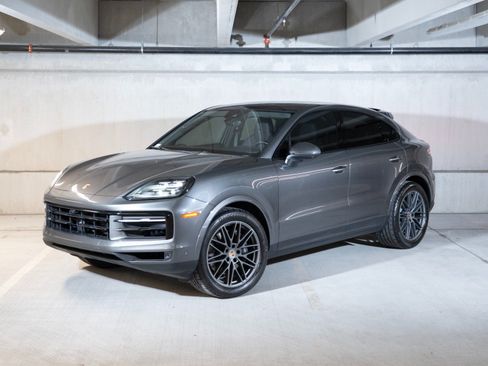 Certified 2024 Porsche Cayenne Coupe AWD/4WD image 1