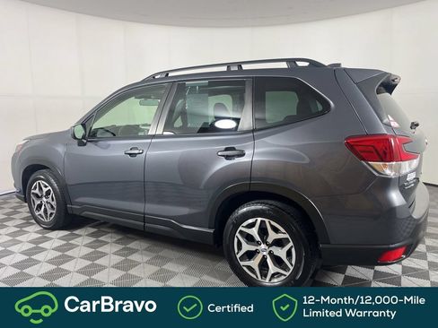 Used 2023 Subaru Forester Premium AWD/4WD image 8