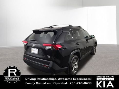 Used 2024 Toyota RAV4 XLE image 6