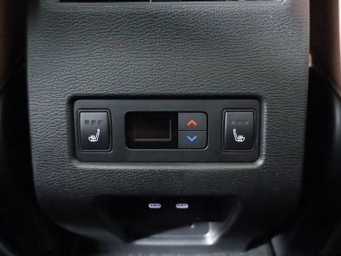 New 2025 Mitsubishi Outlander SEL image 56