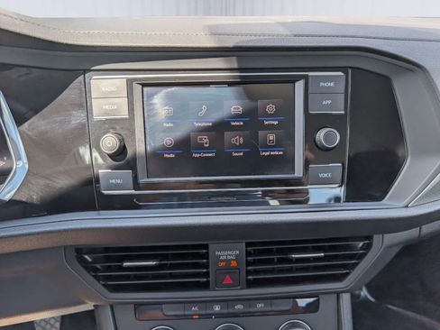 Used 2024 Volkswagen Jetta S FWD image 25