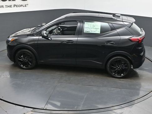 New 2027 Chevrolet Bolt RS w/ Technology Package image 22