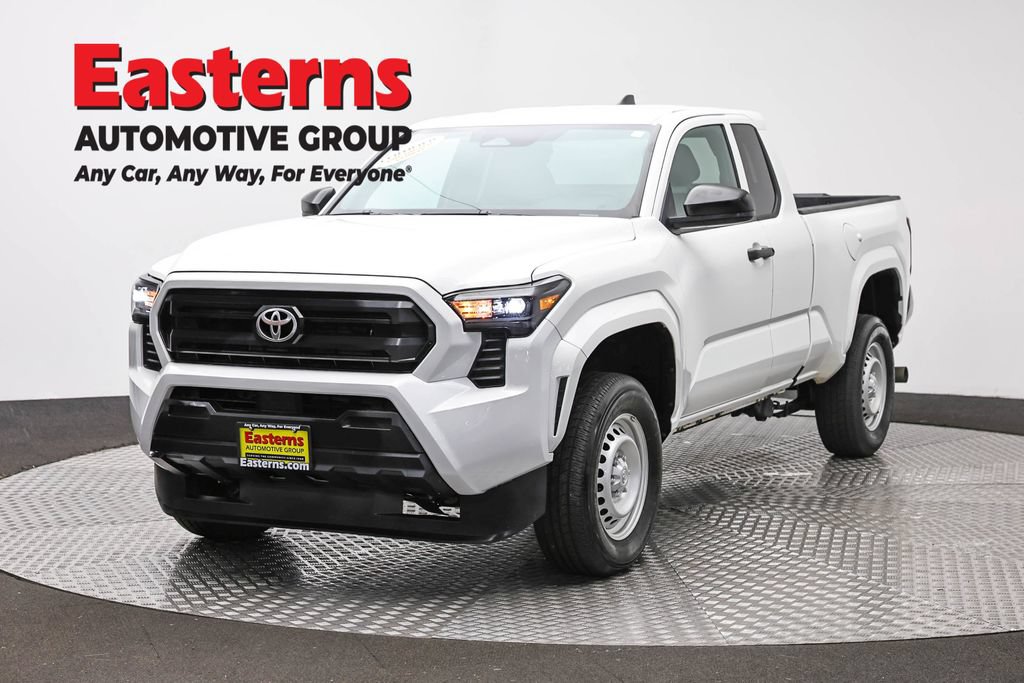 Used 2025 Toyota Tacoma SR RWD image 1