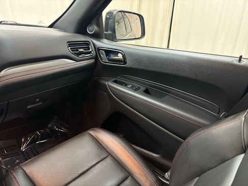 Used 2025 Dodge Durango R/T w/ Blacktop Package AWD/4WD image 20