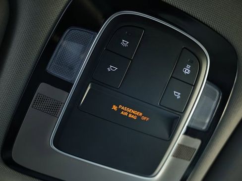 Used 2023 Hyundai Santa Fe SE image 40