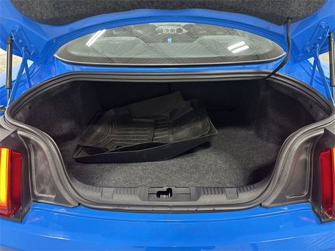 Used 2017 Ford Mustang Shelby GT350 w/ Electronics Package image 23