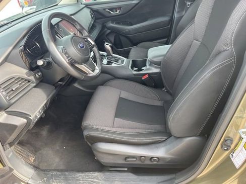 Used 2025 Subaru Outback Premium AWD/4WD image 7