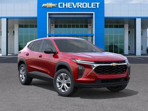 New 2026 Chevrolet Trax LS image 7