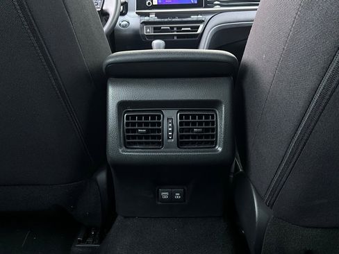 Used 2025 Toyota Camry LE image 10