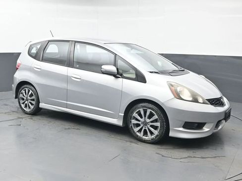Used 2013 Honda Fit Sport image 9